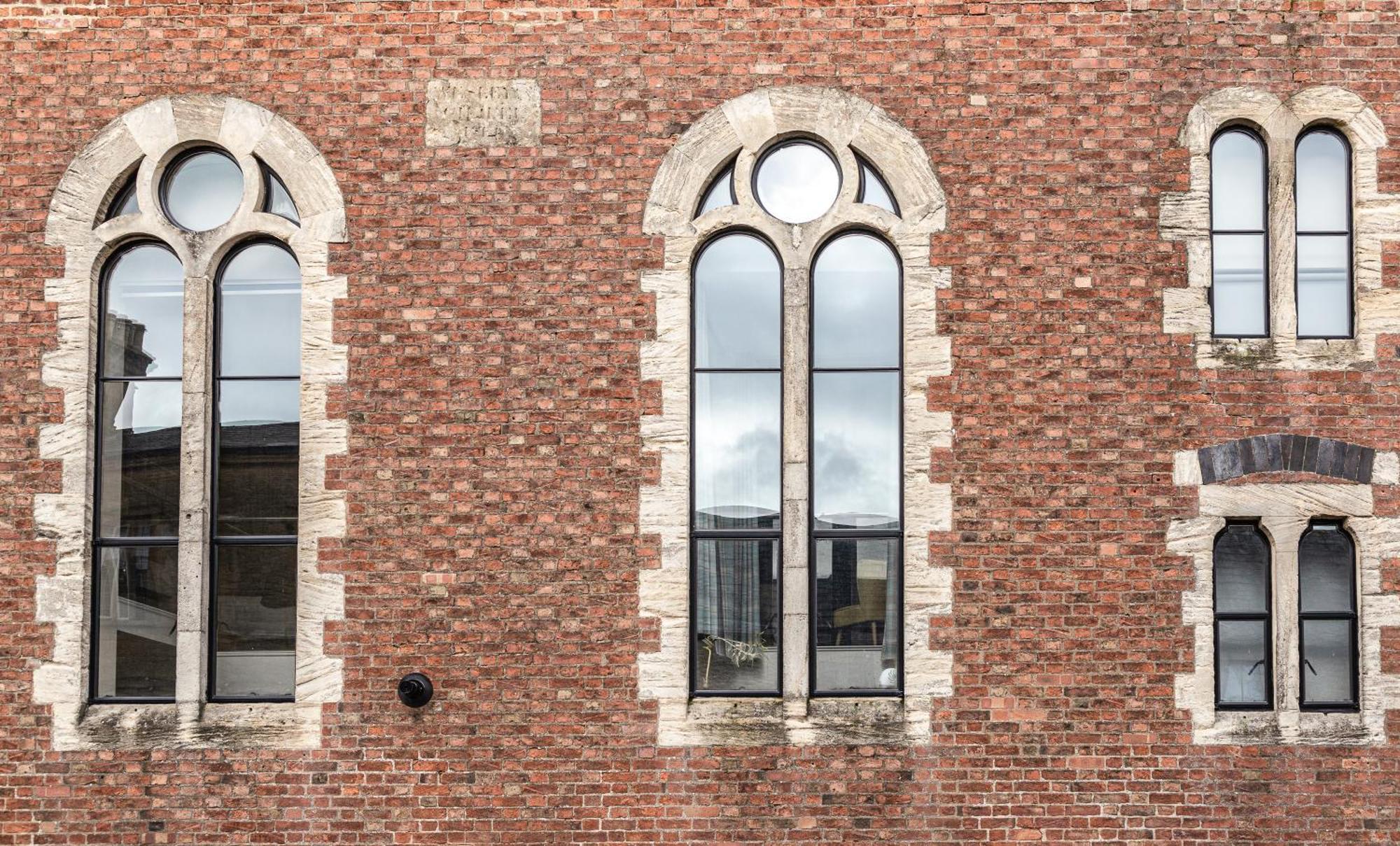Stylish-Stays The Sanctuary, Stow-On-The-Wold -Luxurious Stylish, Grade II Listed Church Conversion Workspace, Centrally Located Exterior photo